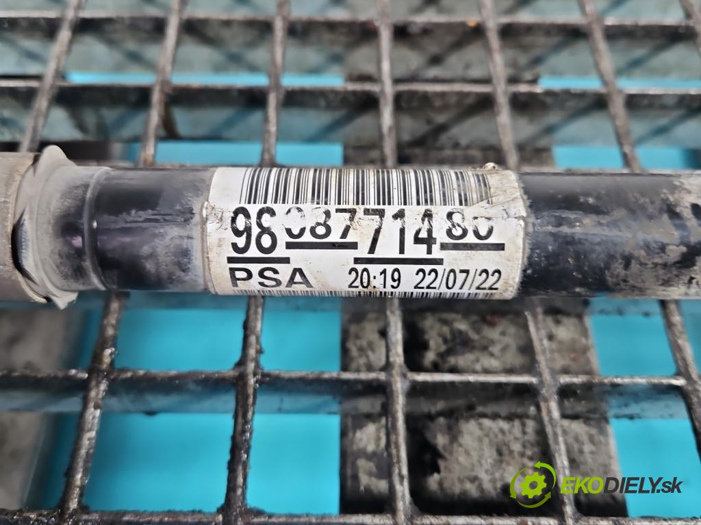 Peugeot 3008 II 2016-2023 1.5 hdi 131 HP automatic 96 kW 1499 cm3 5- poloos predné ľavé 9808771480