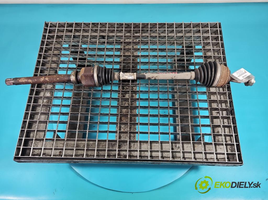 Peugeot 3008 II 2016-2023 1.5 hdi 131 HP automatic 96 kW 1499 cm3 5- poloos predné pravé 9811176480