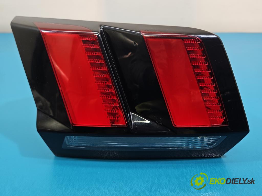 Peugeot 3008 II 2016-2023 1.5 hdi 131 HP automatic 96 kW 1499 cm3 5- svetlo / reflektor zadné ľavé 9810477880 (Kľučka dverí ostatné)