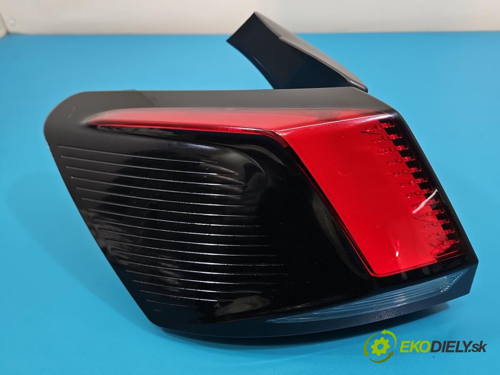 Peugeot 3008 II 2016-2023 1.5 hdi 131 HP automatic 96 kW 1499 cm3 5- svetlo / reflektor zadné ľavé 9810477180 (Kľučka dverí ostatné)