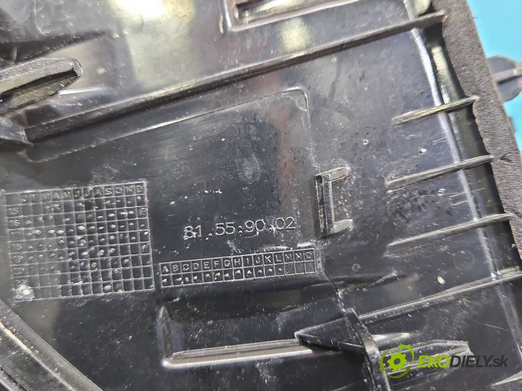 Peugeot 3008 II 2016-2023 1.5 hdi 131 HP automatic 96 kW 1499 cm3 5- svetlo / reflektor zadné ľavé 9810477180 (Kľučka dverí ostatné)