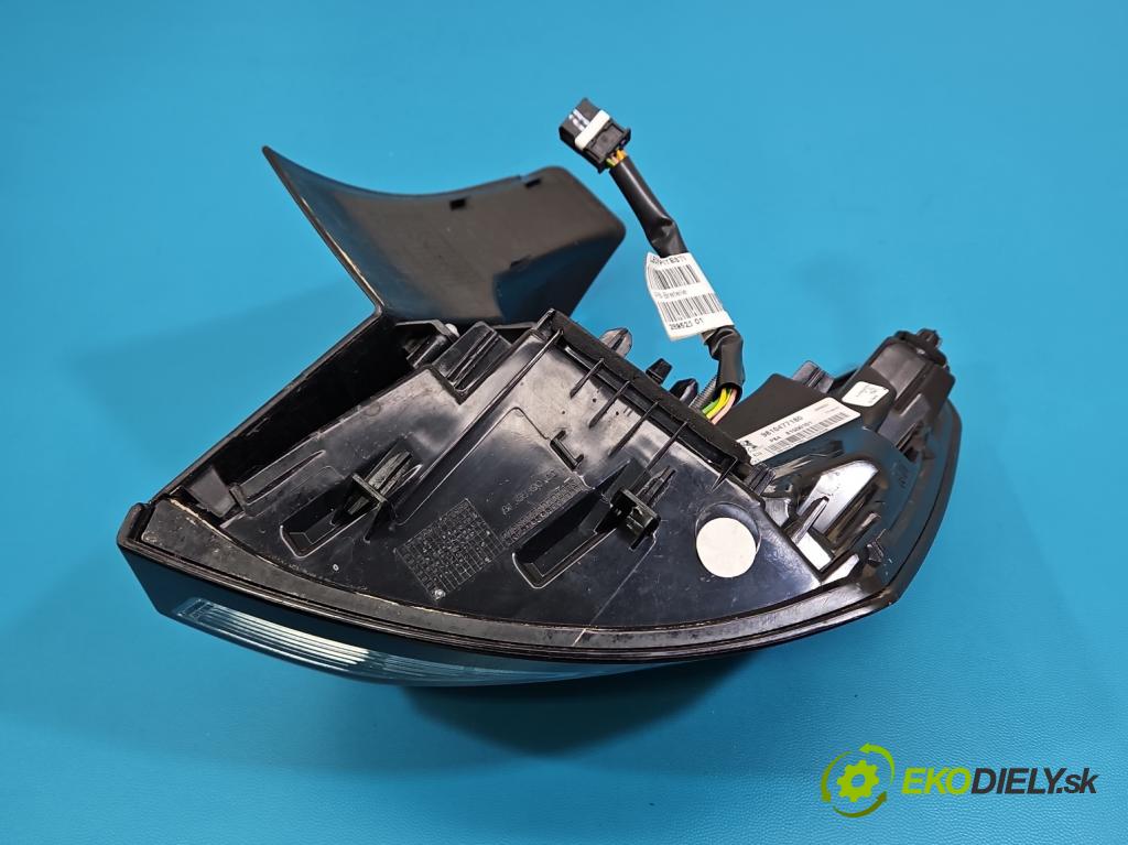 Peugeot 3008 II 2016-2023 1.5 hdi 131 HP automatic 96 kW 1499 cm3 5- svetlo / reflektor zadné ľavé 9810477180 (Kľučka dverí ostatné)