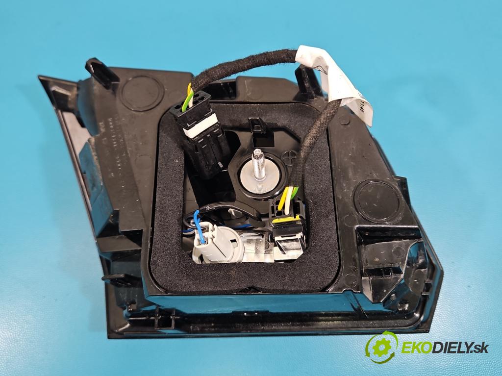 Peugeot 3008 II 2016-2023 1.5 hdi 131 hp automatic 96 kW 1499 cm3 5- světlo zadní pravé 9810477780 (Klika dveří ostatní)