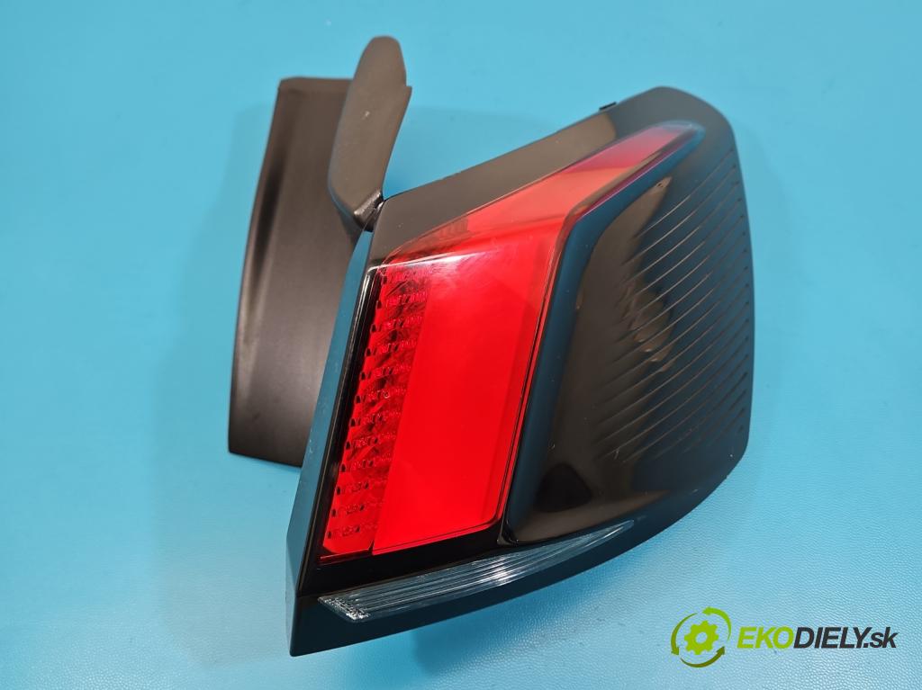 Peugeot 3008 II 2016-2023 1.5 hdi 131 HP automatic 96 kW 1499 cm3 5- svetlo / reflektor zadné pravé 9810477080 (Kľučka dverí ostatné)