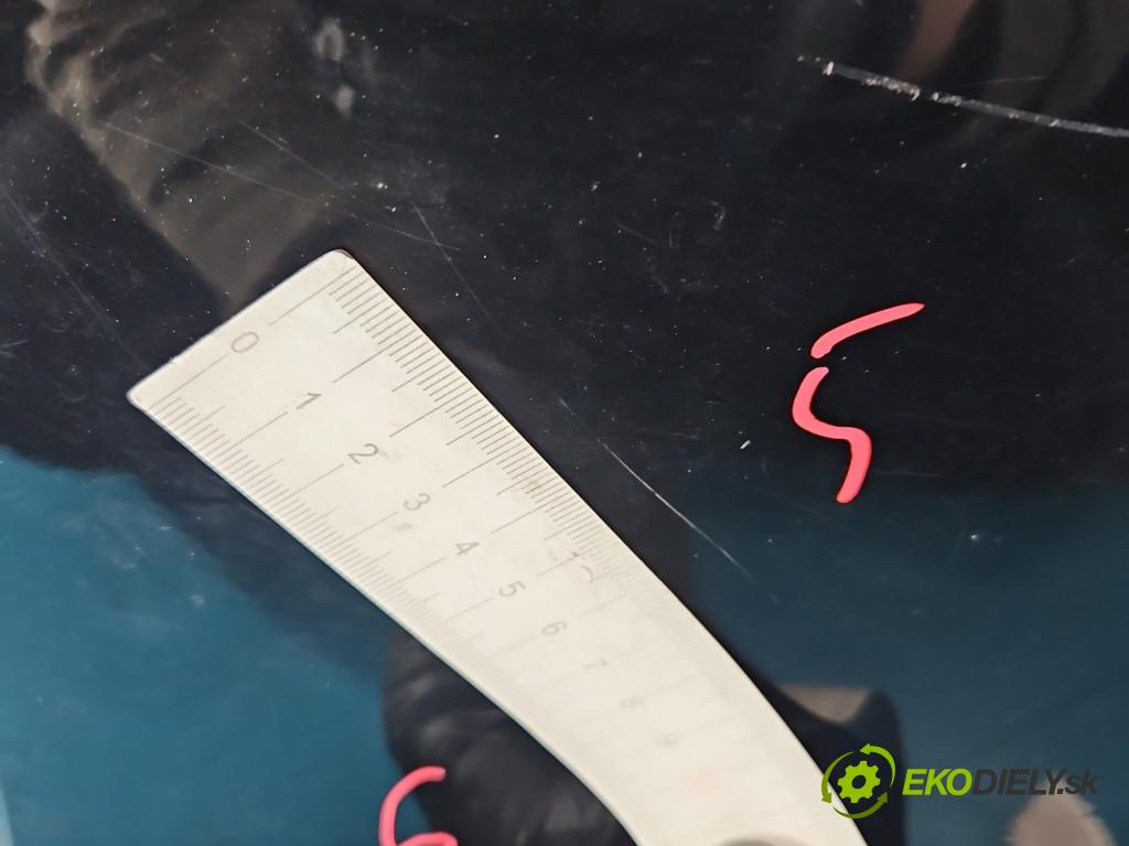 Renault Clio IV 2012-2020 1.2 16V 73 HP manual 54 kW 1149 cm3 5- dvere zadné ľavé  (Kľučka dverí ostatné)