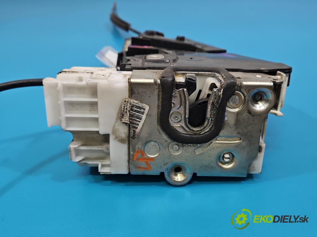 Mercedes B W245 2005-2011 2.0 CDI 109 HP manual 80 kW 1992 cm3 5- zámok predné ľavý 1697202535