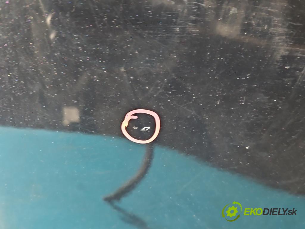 Renault Clio IV 2012-2020 1.2 16V 73 HP manual 54 kW 1149 cm3 5- kapota predná