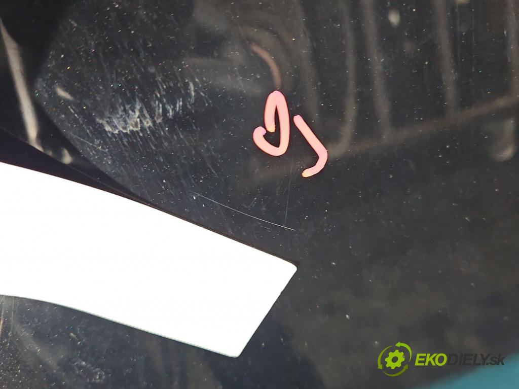 Renault Clio IV 2012-2020 1.2 16V 73 HP manual 54 kW 1149 cm3 5- kapota predná