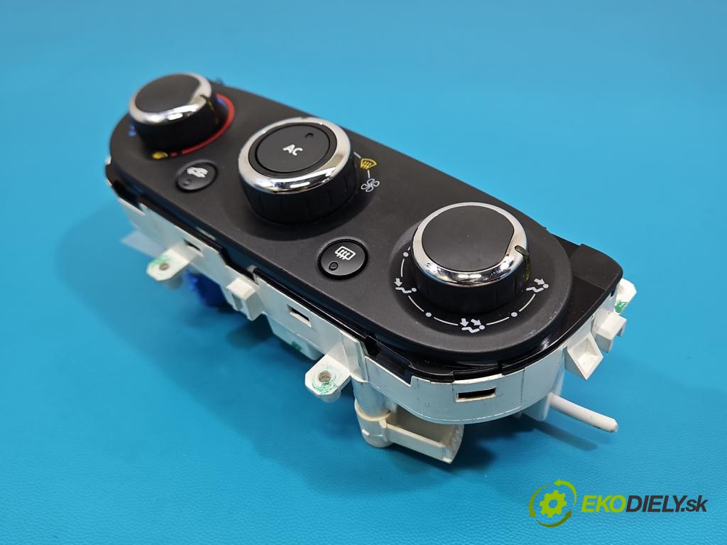 Renault Clio IV 2012-2020 1.2 16V 73 hp manual 54 kW 1149 cm3 5- palubní deska panel topení T1019676Z