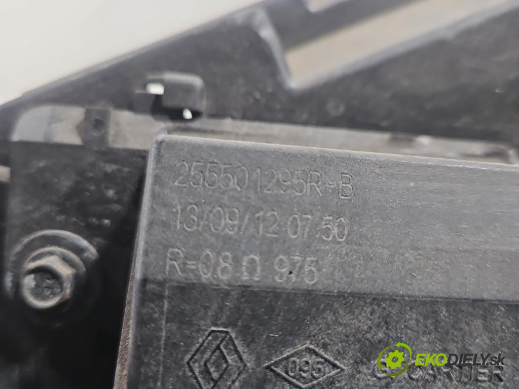 Renault Clio IV 2012-2020 1.2 16V 73 HP manual 54 kW 1149 cm3 5- Ventilátor chladiča 214816812R