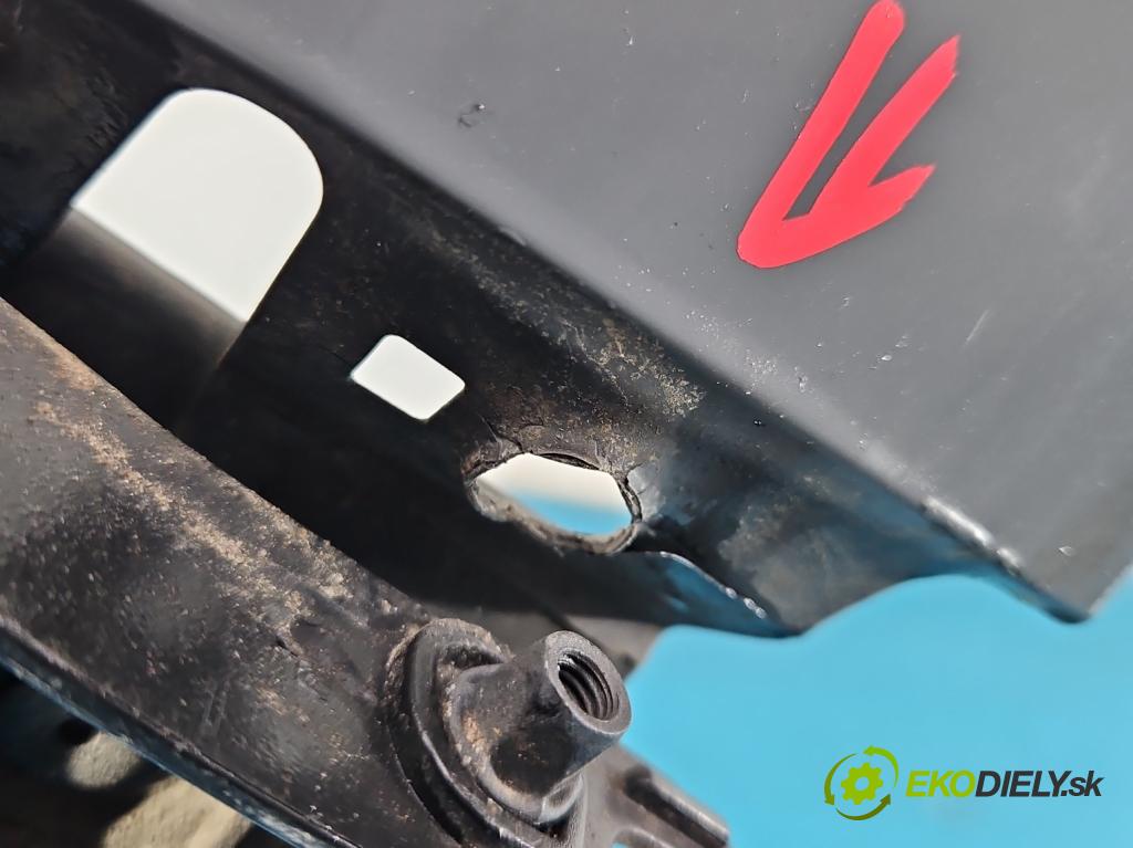 Renault Express 1.5 dci 95 hp manual 70 kW 1461 cm3 5- blatnik přední levý  (Levý přední blatník)