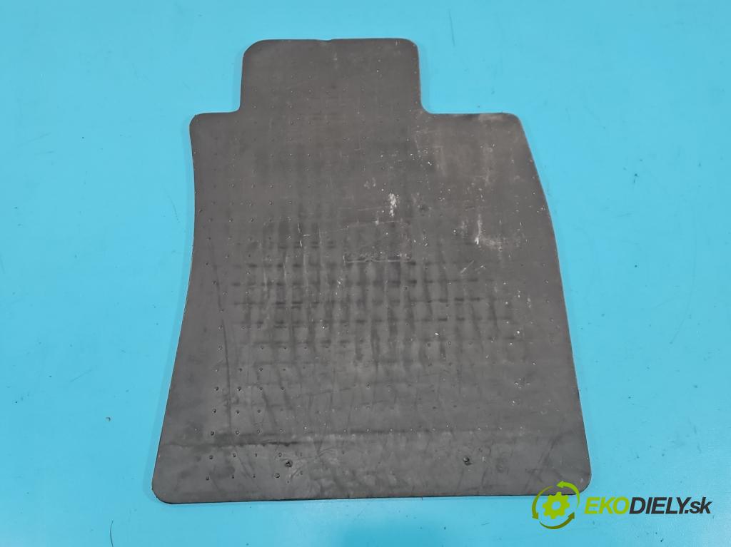 Renault Clio IV 2012-2020 1.2 16V 73 HP manual 54 kW 1149 cm3 5- Koberce: