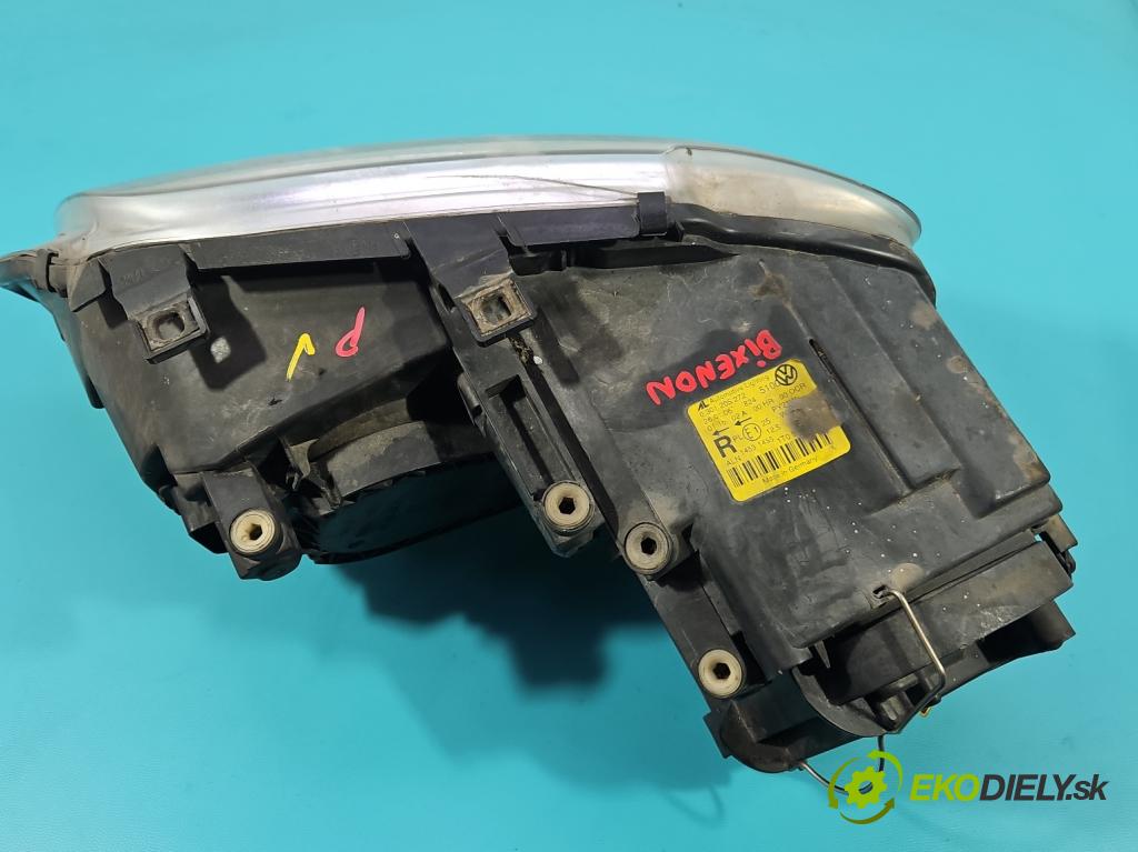 Vw Touran I 2003-2015 2.0 tdi 160 hp manual 118 kW 1968 cm3 5- světlo pravý 0301205272 (Pravé přední světlo)