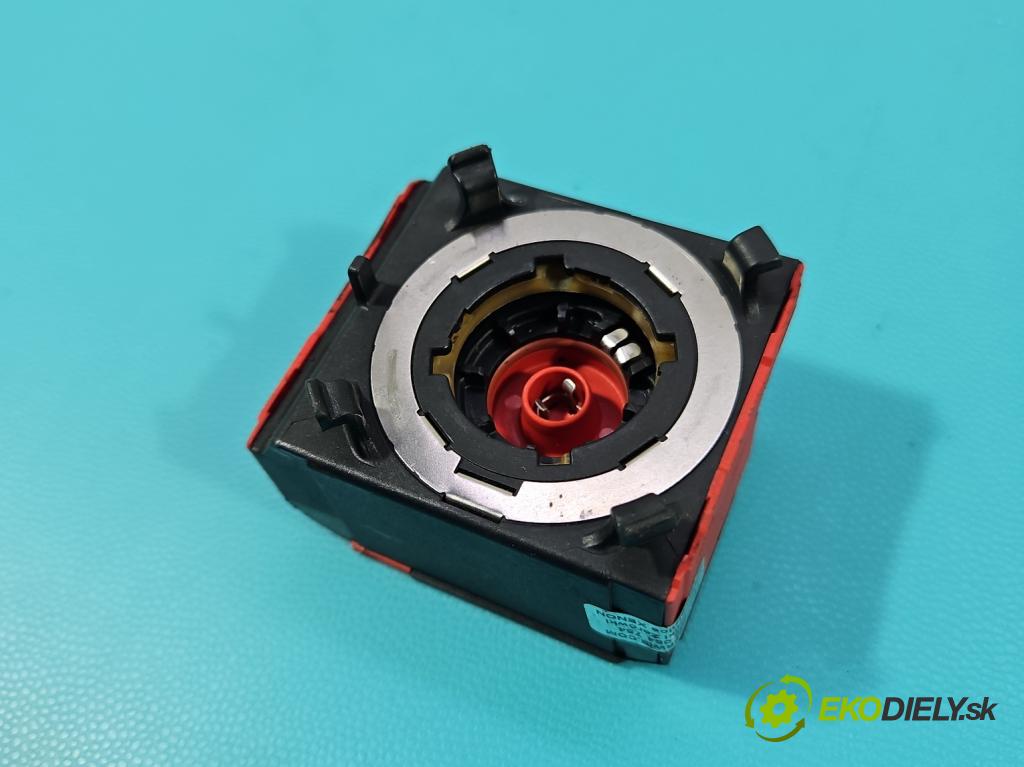 Vw Touran I 2003-2015 2.0 tdi 160 HP manual 118 kW 1968 cm3 5- Vlákno: 1307329076