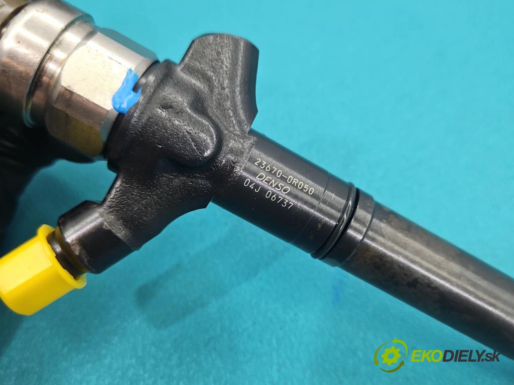 Toyota Auris I 2006-2013 2.0 D4D 126 HP manual 93 kW 1998 cm3 5- vstrek 23670-0R050 (Vstrekovač paliva)