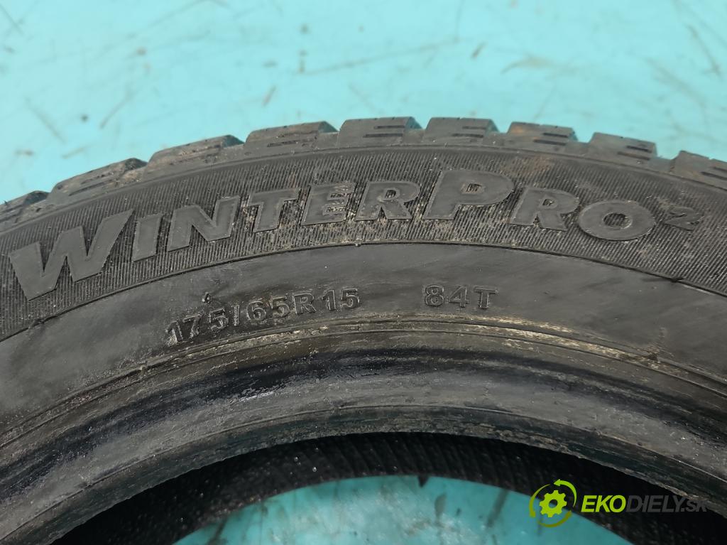 Nissan Micra K12 2003-2010 1.4 16V 88 hp manual 65 kW 1386 cm3 3- pneumatiky: zimní 4 ks komplet