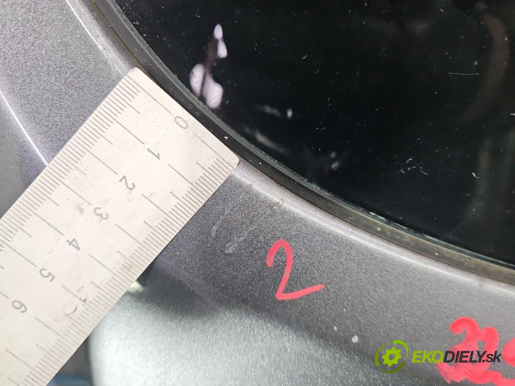 Nissan Qashqai I J10 2006-2013 1.6 16V 117 HP manual 86 kW 1598 cm3 5- zadna kufor  (Kapota zadná (kufor))