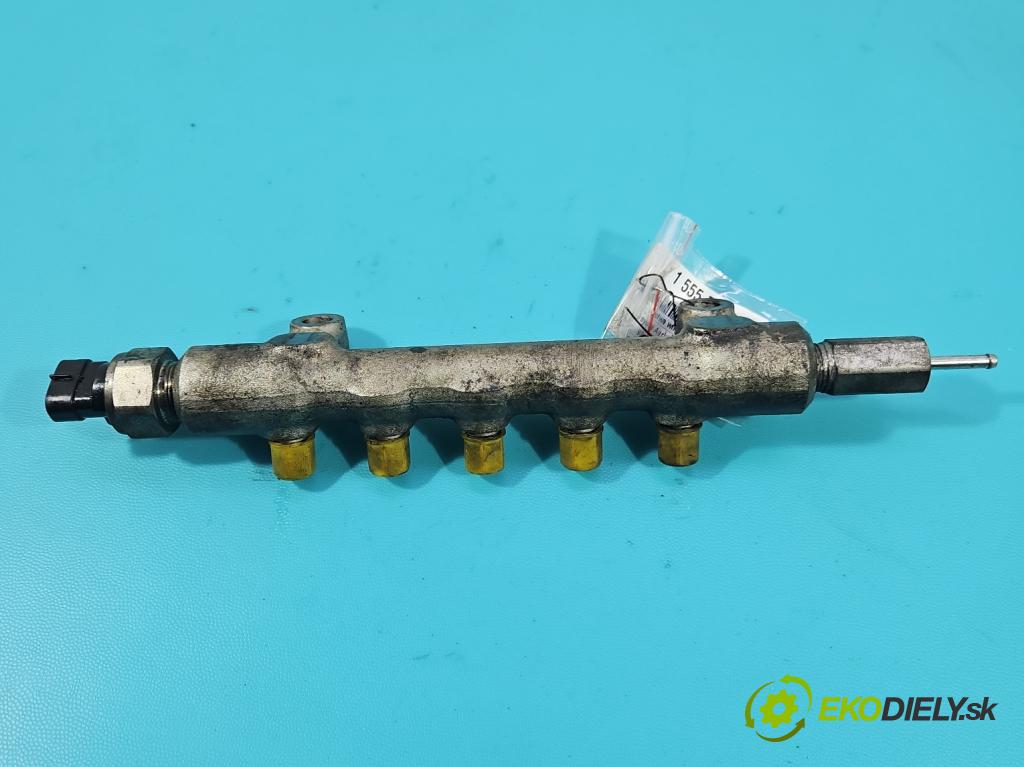 Toyota Auris I 2006-2013 2.0 D4D 126 HP manual 93 kW 1998 cm3 5- lišta vstrekovacia  (Vstrekovacia lišta)