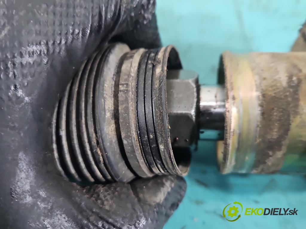 Seat Toledo II 1998-2004 1.9 tdi 110 HP manual 81 kW 1896 cm3 4- Ozubené kolo: volant 1J1422105
