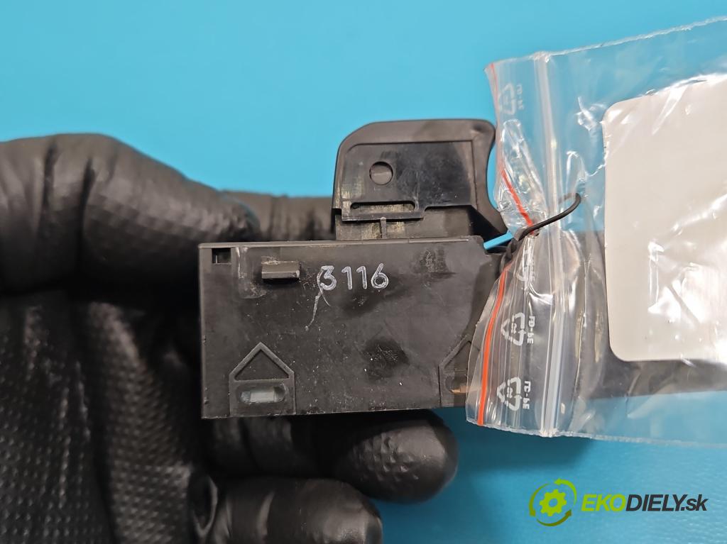 Nissan Micra K12 2003-2010 1.4 16V 88 hp manual 65 kW 1386 cm3 3- Přepínač oken zpětných zrcátek