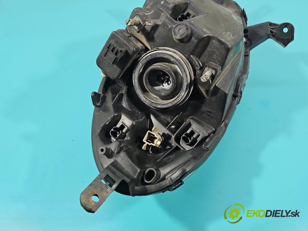 Nissan Micra K12 2003-2010 1.4 16V 88 HP manual 65 kW 1386 cm3 3- Reflektor: ľavý  (Kľučka dverí ostatné)