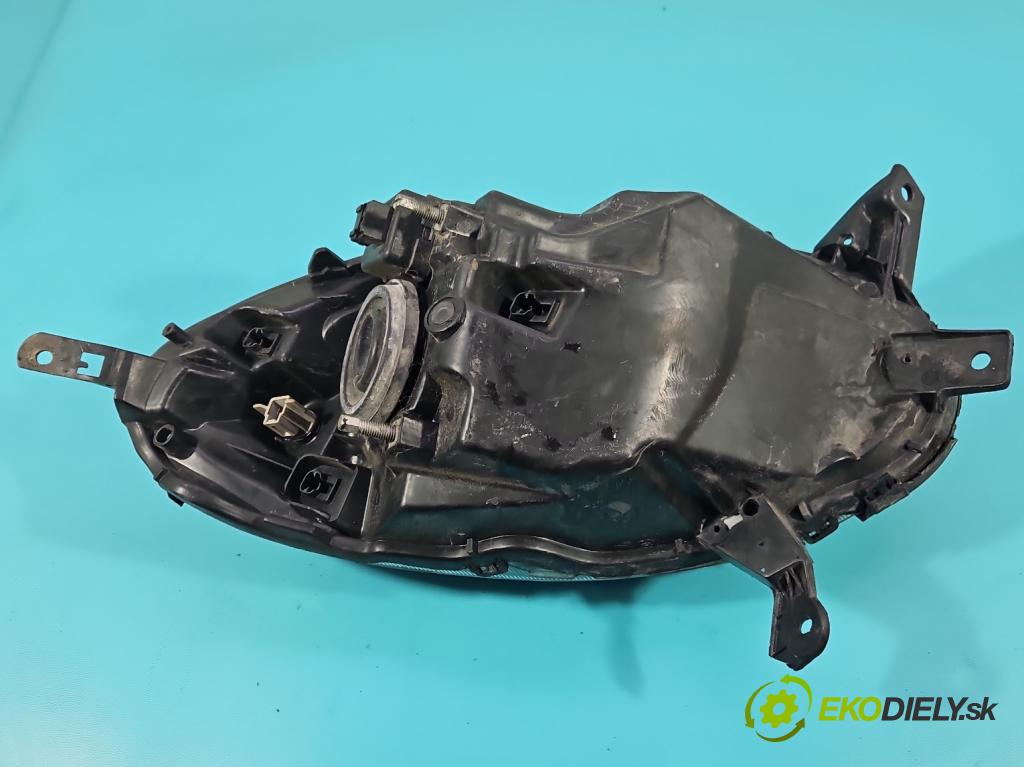 Nissan Micra K12 2003-2010 1.4 16V 88 HP manual 65 kW 1386 cm3 3- Reflektor: ľavý  (Kľučka dverí ostatné)