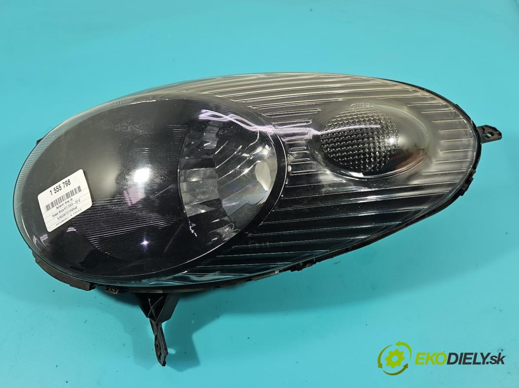Nissan Micra K12 2003-2010 1.4 16V 88 HP manual 65 kW 1386 cm3 3- Reflektor: ľavý  (Kľučka dverí ostatné)
