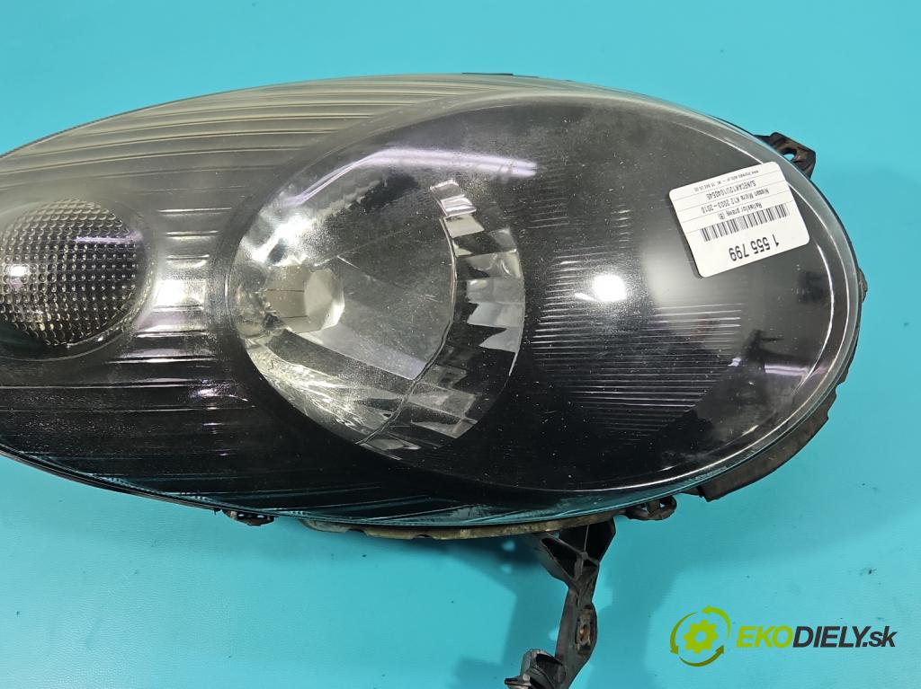 Nissan Micra K12 2003-2010 1.4 16V 88 hp manual 65 kW 1386 cm3 3- světlo pravý 26010AX705 (Pravé přední světlo)
