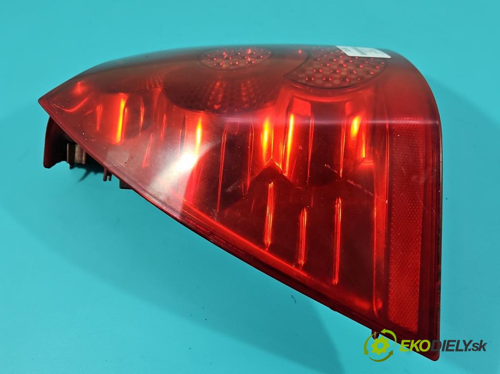 Peugeot 307 1.6 hdi 109 HP manual 80 kW 1560 cm3 5- svetlo / reflektor zadné ľavé 557686A (Kľučka dverí ostatné)