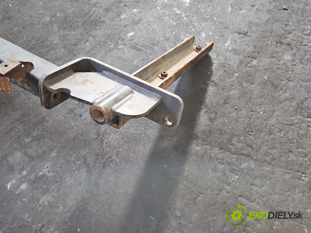 Opel Astra IV 2009-2015 1.7 cdti 125 HP manual 92 kW 1686 cm3 5- Hák: vlečení:  (Ťažné zariadenie)