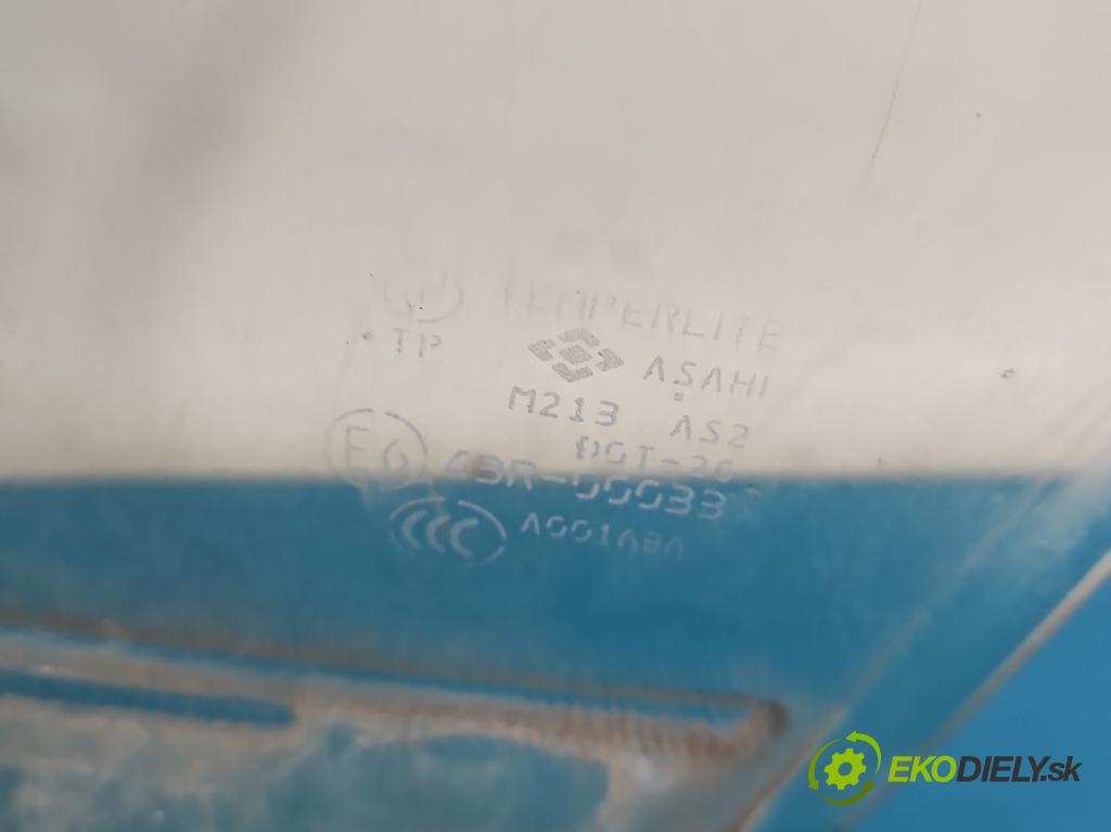 Mitsubishi Outlander I 2003-2006 2.0 16V 136 HP manual 100 kW 1997 cm3 5- sklo dvere predné ľavé