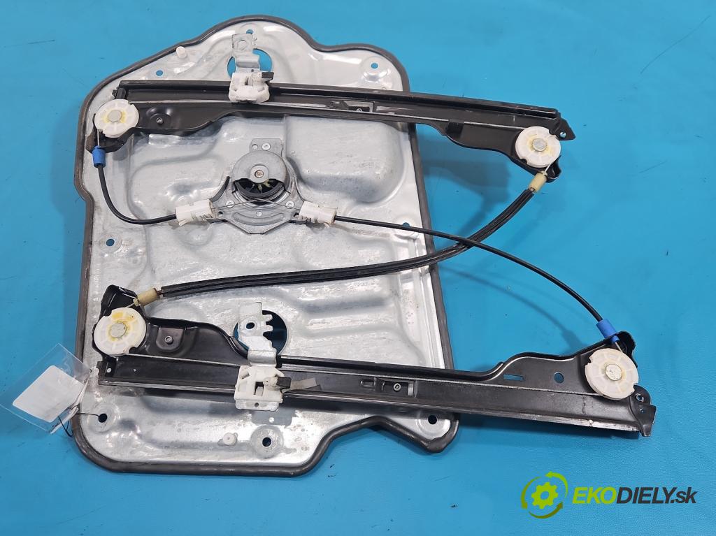 Nissan Qashqai I J10 2006-2013 1.6 16V HR16DE: 117 HP manual 86 kW 1598 cm3 5- mechanizmus okna predné ľavý