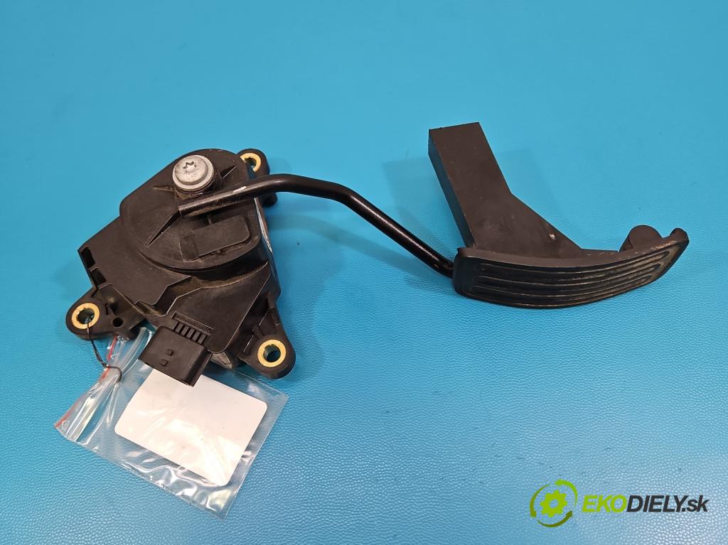 Nissan Qashqai I J10 2006-2013 1.6 16V 117 HP manual 86 kW 1598 cm3 5- pedal plyn potenciometr: