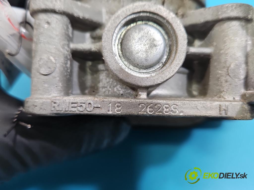 Nissan Qashqai I J10 2006-2013 1.6 16V 117 hp manual 86 kW 1598 cm3 5- škrticí klapka SERA526-01 (Škrticí klapka)