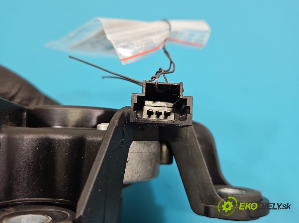 Nissan Qashqai I J10 2006-2013 1.6 16V 117 hp manual 86 kW 1598 cm3 5- motor stěrače zadní 0390201820