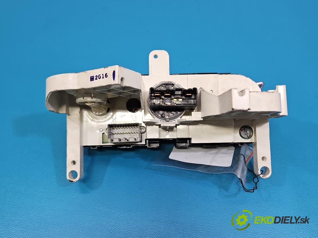 Nissan Qashqai I J10 2006-2013 1.6 16V HR16DE: 117 HP manual 86 kW 1598 cm3 5- panel kúrenia