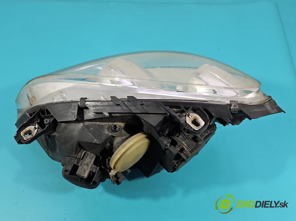 Mercedes B W245 2005-2011 2.0 CDI 109 HP manual 80 kW 1992 cm3 5- Reflektor: pravý 0301220202 (Svetlo predné pravé)