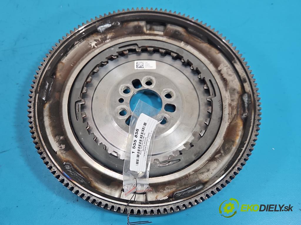 Skoda Kamiq 1.0 TSI 116 HP automatic 85 kW 999 cm3 5- koleso hojdačka: 04C105266H (Zotrvačník)