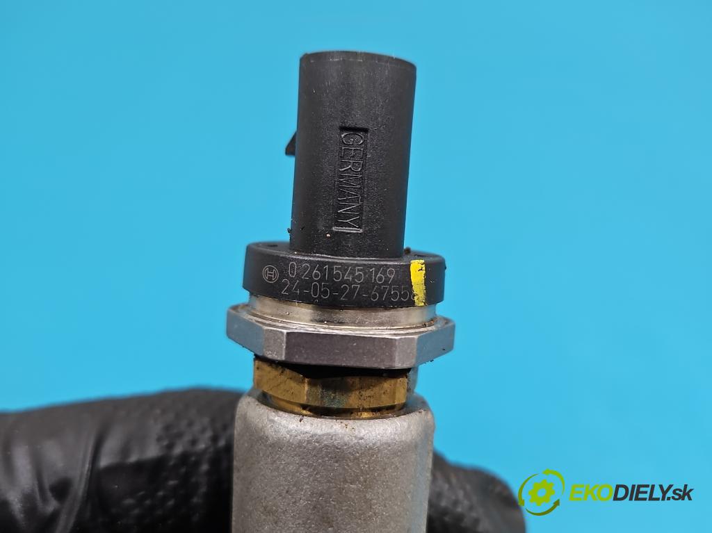 Skoda Kamiq 1.0 TSI 116 HP automatic 85 kW 999 cm3 5- vstrek 026150007B (Vstrekovač paliva)