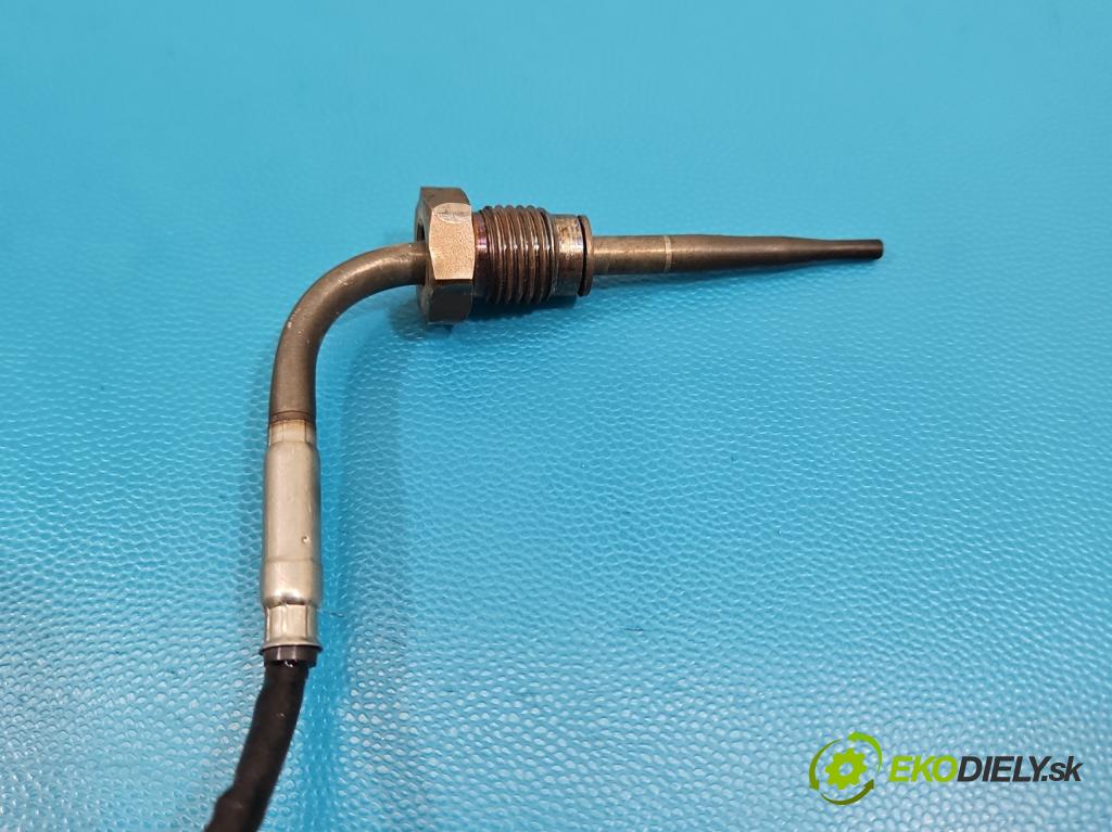 Skoda Kamiq 1.0 TSI 116 HP automatic 85 kW 999 cm3 5- snímač teploty: výfukové 05C919529C (Snímač)