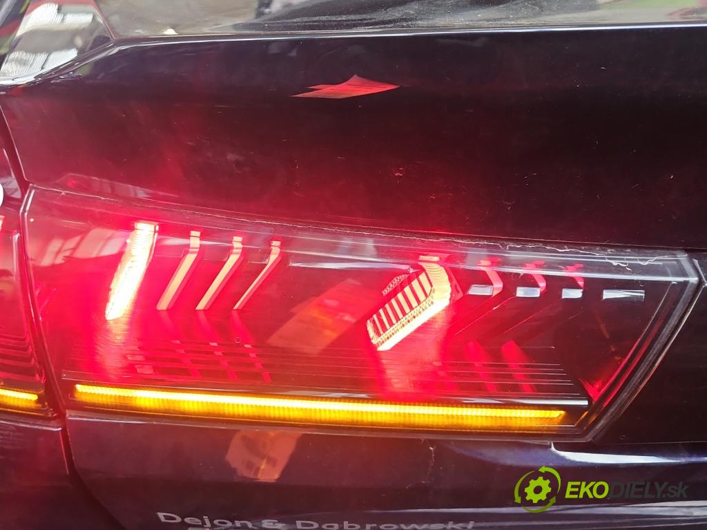 Peugeot 508 II 2018- 1.6 224hp automatic 165 kW 1598 cm3 5- svetlo / reflektor zadné ľavé 9813508280 (Kľučka dverí ostatné)