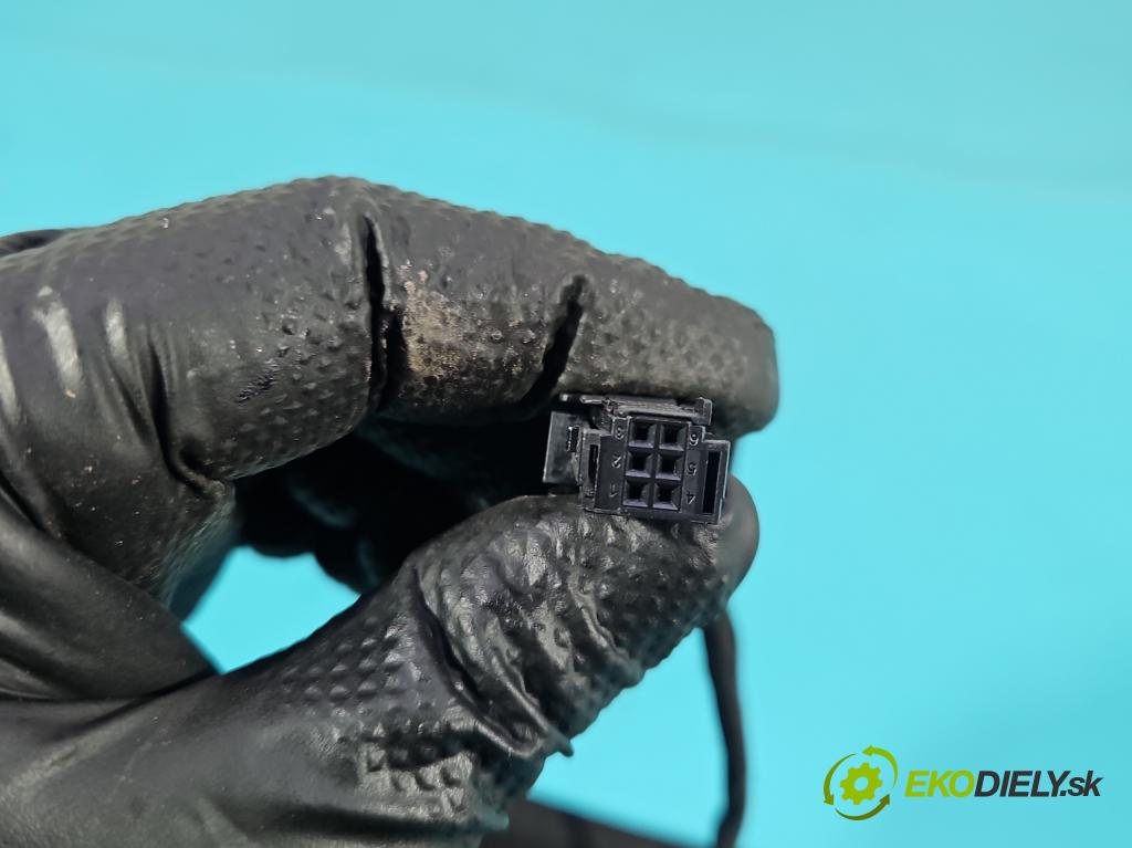 Peugeot 508 II 2018- 1.6 224hp automatic 165 kW 1598 cm3 5- svetlo / reflektor zadné ľavé 9813508280 (Kľučka dverí ostatné)