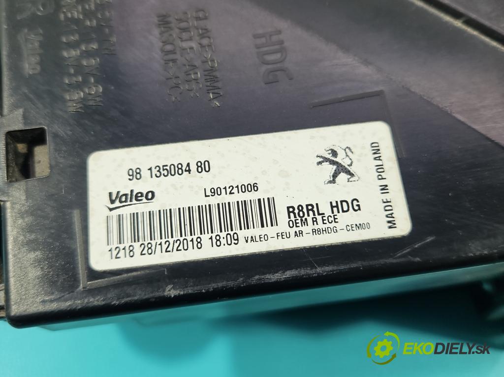 Peugeot 508 II 2018- 1.6 224 hp automatic 165 kW 1598 cm3 5- světlo zadní pravé 9813508480 (Klika dveří ostatní)