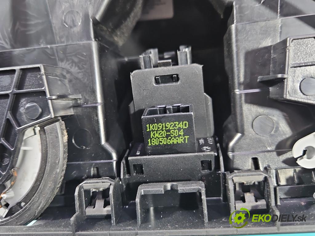 Vw Golf V 2003-2009 1.6 FSI 116 HP manual 85 kW 1598 cm3 5- Mřížka: kúrenia stredová 1K0819743B (Mriežka kúrenia (fukár))