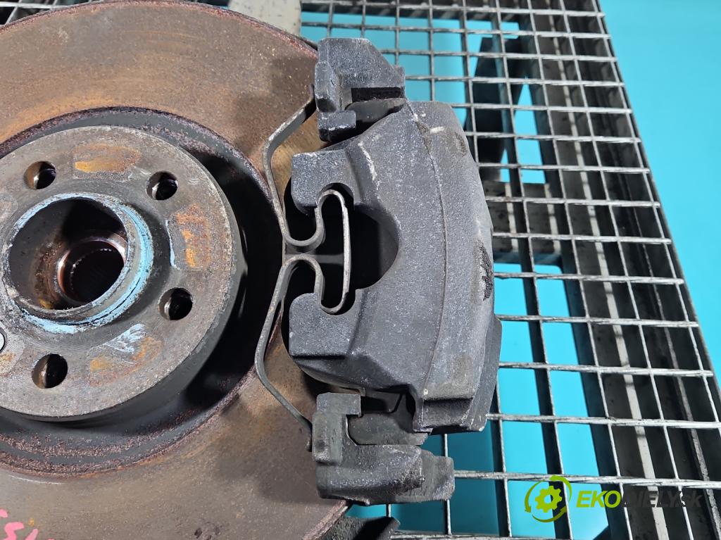 Volvo S90 II 2016- 2.0 T 320KM automatic 235 kW 1969 cm3 4- brzdič predné pravý 31471664 (Kľučka dverí ostatné)