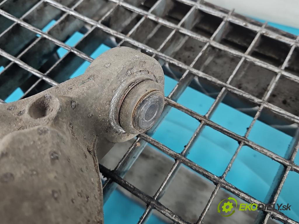 Volvo S90 II 2016- 2.0 T 320KM automatic 235 kW 1969 cm3 4- zadní pravý 31387210 (Klika dveří ostatní)