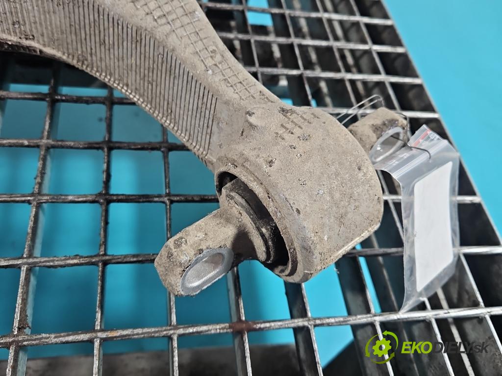 Volvo S90 II 2016- 2.0 T 320KM automatic 235 kW 1969 cm3 4- zadní pravý 31387210 (Klika dveří ostatní)