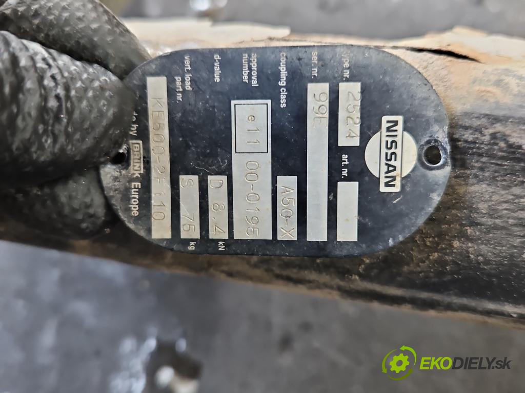 Nissan Qashqai I J10 2006-2013 1.6 16V 117 HP manual 86 kW 1598 cm3 5- Hák: vlečení:  (Ťažné zariadenie)