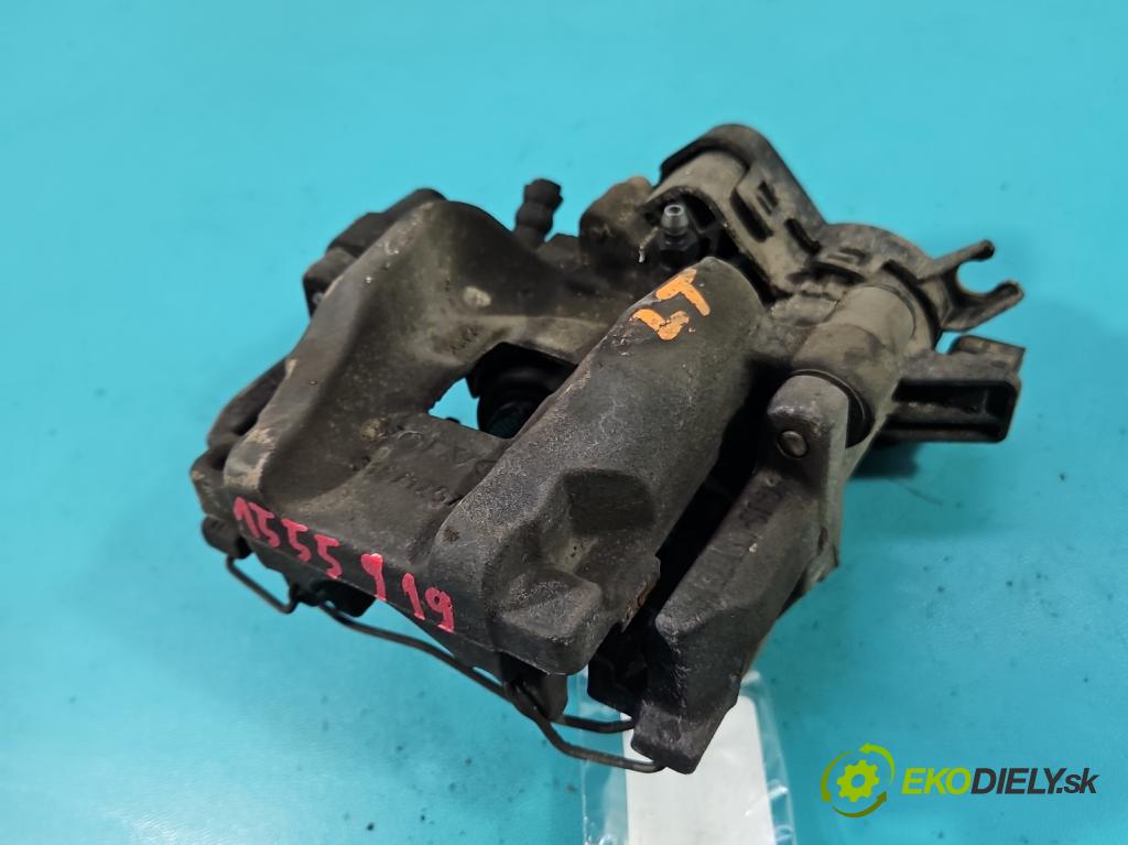 Volvo S90 II 2016- 2.0 T 320KM automatic 235 kW 1969 cm3 4- brzdič zadné ľavý  (Kľučka dverí ostatné)