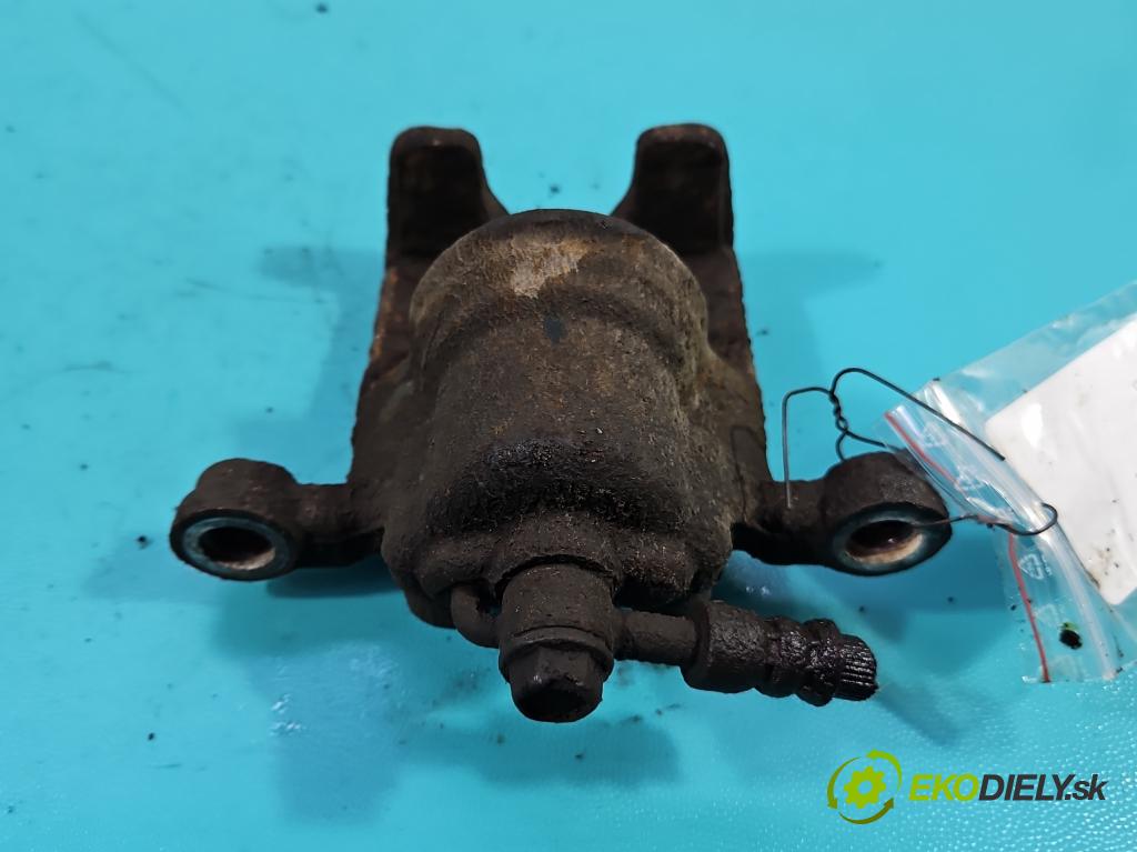 Nissan Qashqai I J10 2006-2013 1.6 16V 117 HP manual 86 kW 1598 cm3 5- brzdič zadné pravý  (Kľučka dverí ostatné)